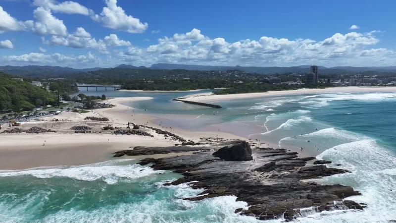 Inland from the Alley, Currumbin Alley (Gold Coast stock video)