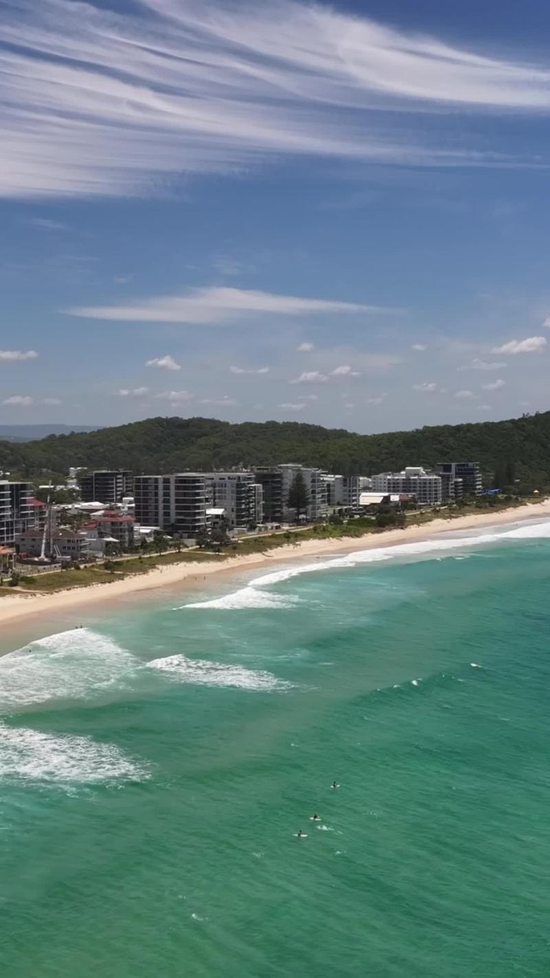 Palmy Skyline North, Palm Beach (Gold Coast stock video)
